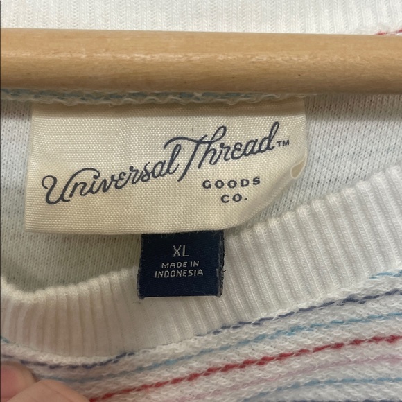 Universal Thread Multicolor Knit Top - Picture 2 of 4